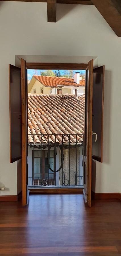 Apartamento Cal Tranquil Camprodon, Acollidor Atic Al Centre Exterior foto