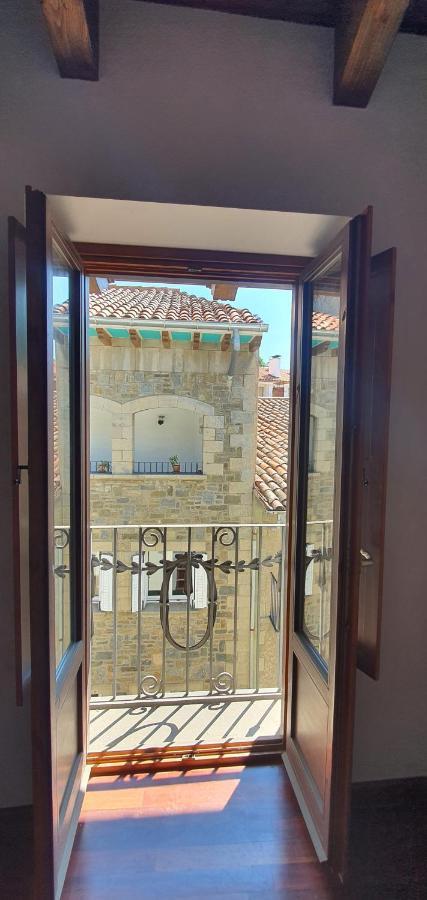 Apartamento Cal Tranquil Camprodon, Acollidor Atic Al Centre Exterior foto