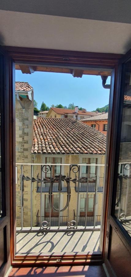 Apartamento Cal Tranquil Camprodon, Acollidor Atic Al Centre Exterior foto